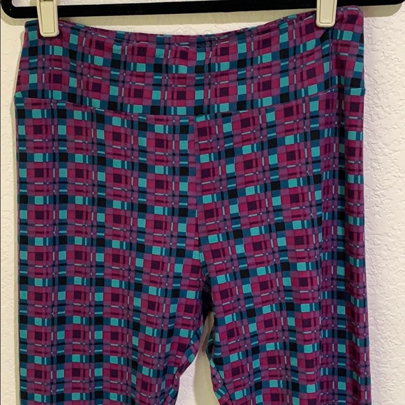 NWT LuLaRoe Tall and Curvy Leggings - Picture 2 of 4